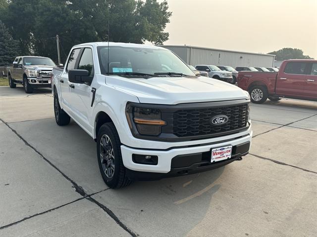 new 2024 Ford F-150 car, priced at $44,990