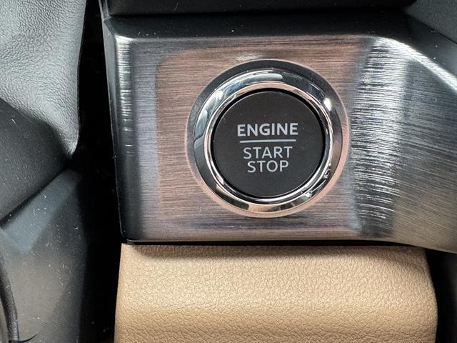 new 2025 Ford F-250 car, priced at $71,590