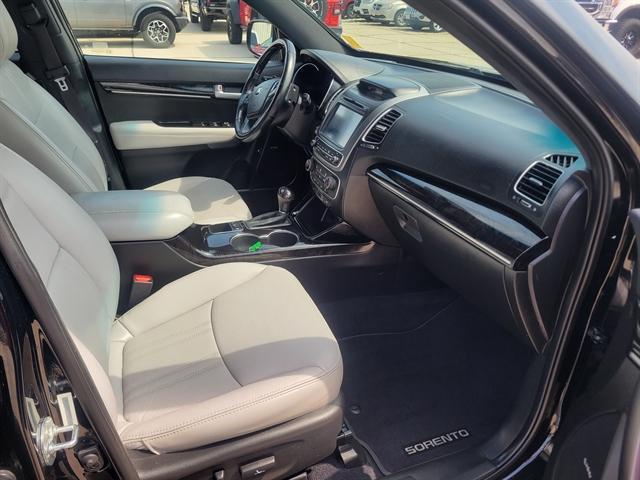 used 2015 Kia Sorento car, priced at $10,990