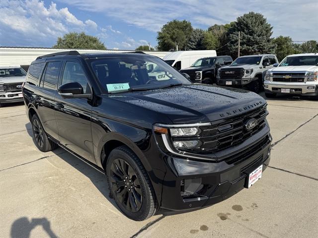 new 2025 Ford Expedition car, priced at $79,990