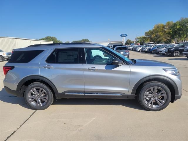 new 2025 Ford Explorer car, priced at $46,060