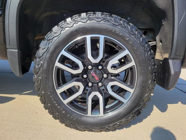 used 2021 GMC Sierra 1500 car, priced at $39,990