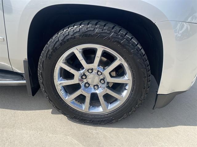 used 2015 GMC Yukon XL car, priced at $12,990