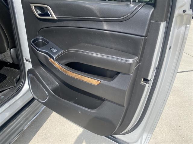 used 2015 GMC Yukon XL car, priced at $12,990