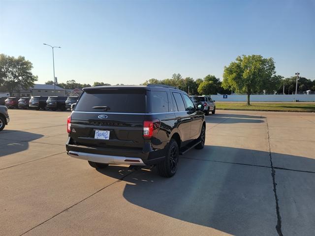 new 2024 Ford Expedition car, priced at $65,599