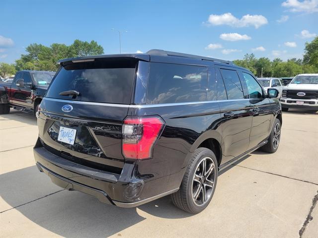 used 2021 Ford Expedition car, priced at $35,990