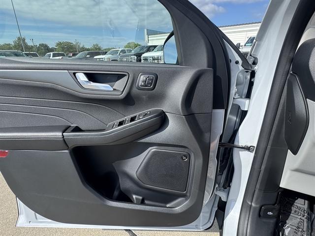 new 2025 Ford Escape car