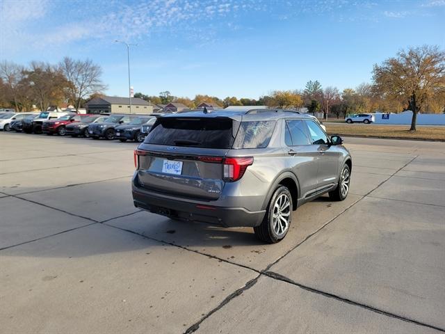 new 2025 Ford Explorer car, priced at $44,990