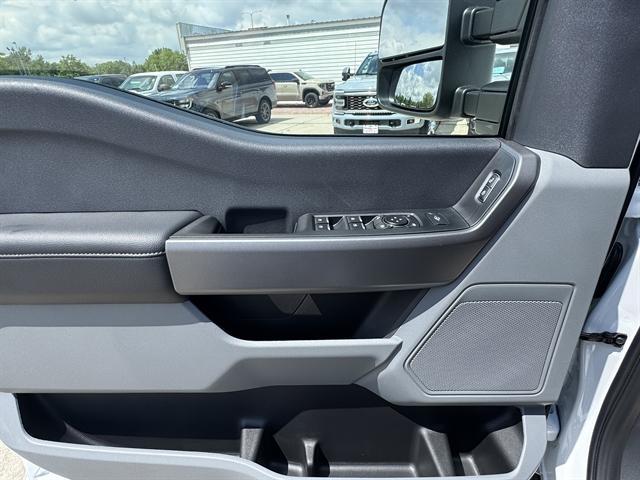 new 2025 Ford F-350 car, priced at $59,809