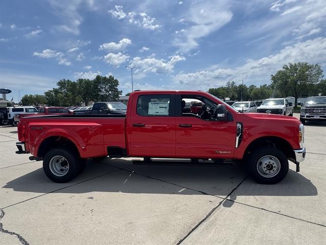 new 2025 Ford F-350 car, priced at $64,990