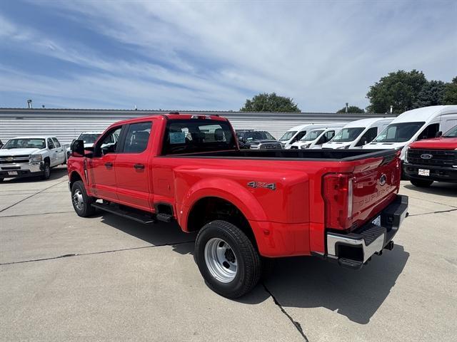new 2025 Ford F-350 car, priced at $64,990