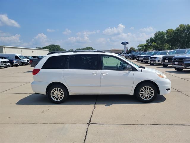 used 2009 Toyota Sienna car, priced at $3,990