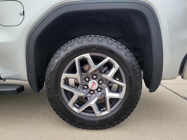 used 2022 GMC Sierra 1500 car, priced at $49,990