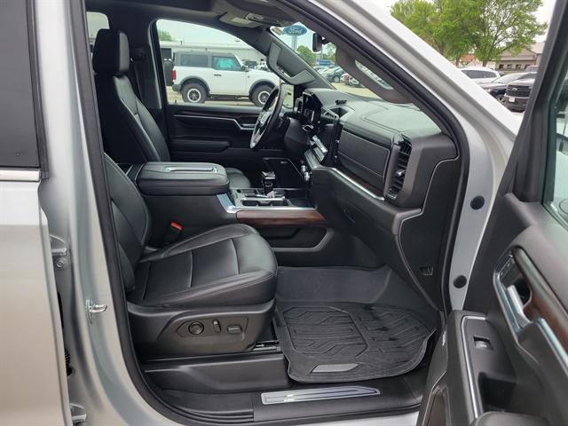 used 2022 GMC Sierra 1500 car, priced at $49,990