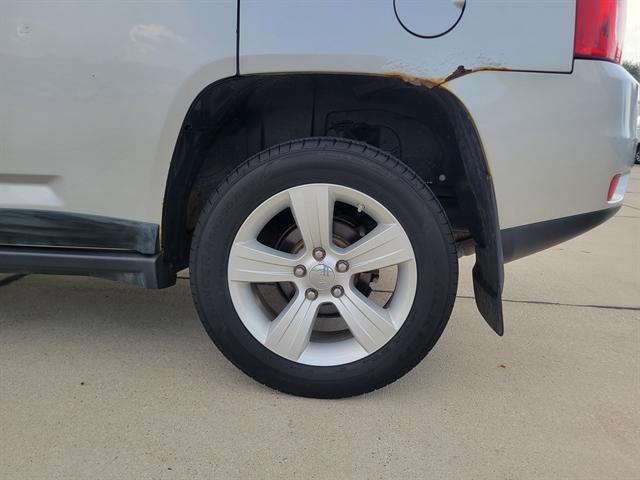 used 2011 Jeep Compass car, priced at $5,490
