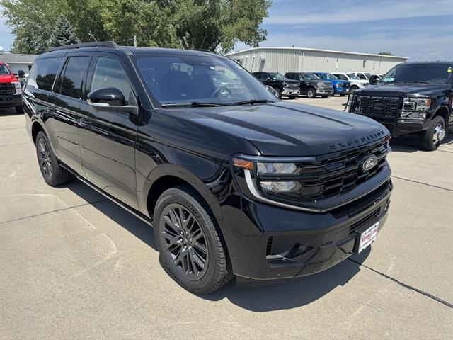 new 2025 Ford Expedition Max car, priced at $83,970