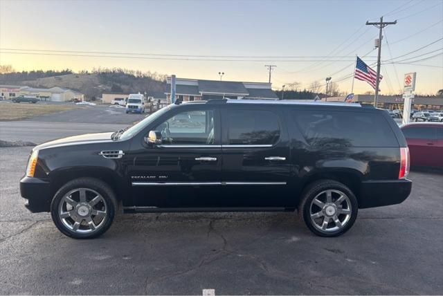 used 2011 Cadillac Escalade car, priced at $10,900