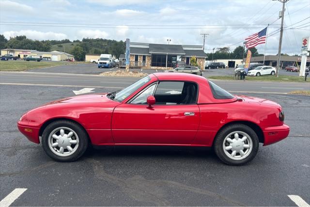 used 1990 Mazda MX-5 Miata car, priced at $18,500