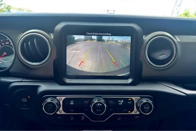 used 2018 Jeep Wrangler Unlimited car, priced at $28,300