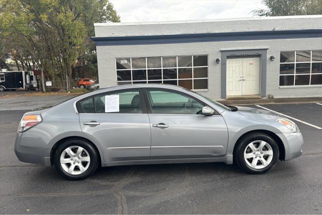 used 2009 Nissan Altima car, priced at $4,800