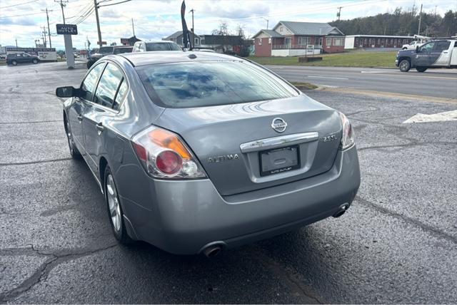 used 2009 Nissan Altima car, priced at $4,800