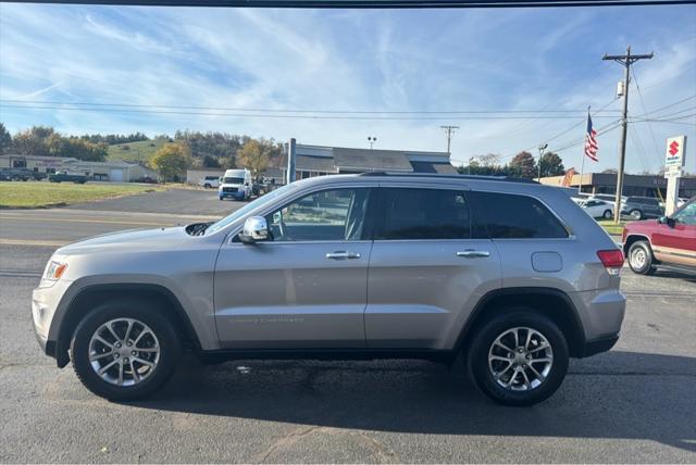 used 2015 Jeep Grand Cherokee car, priced at $8,900