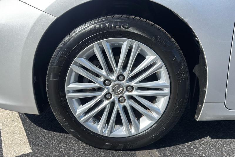 used 2014 Lexus ES 350 car, priced at $12,999