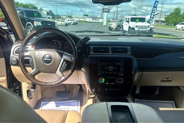 used 2010 GMC Yukon car, priced at $9,900
