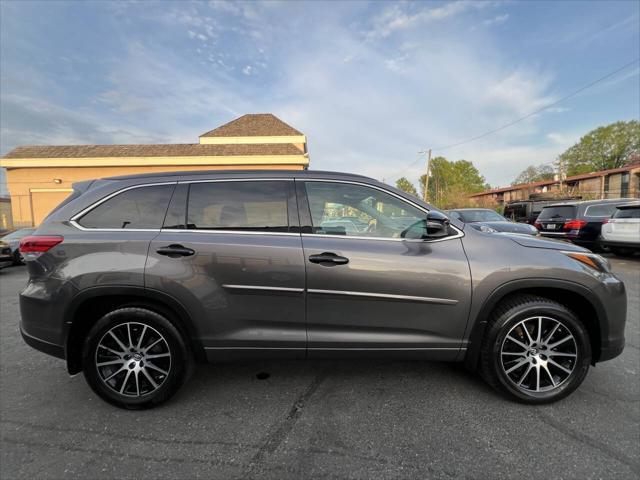 used 2017 Toyota Highlander car, priced at $17,750