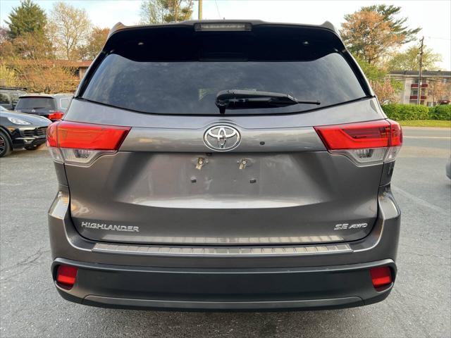used 2017 Toyota Highlander car, priced at $17,750
