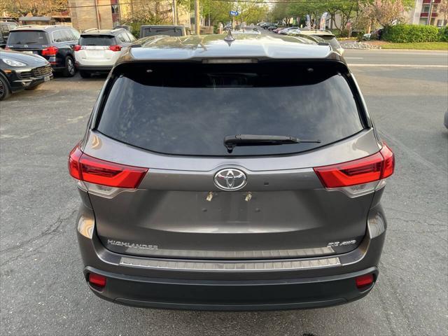 used 2017 Toyota Highlander car, priced at $17,750