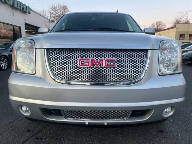 used 2013 GMC Yukon car, priced at $22,750