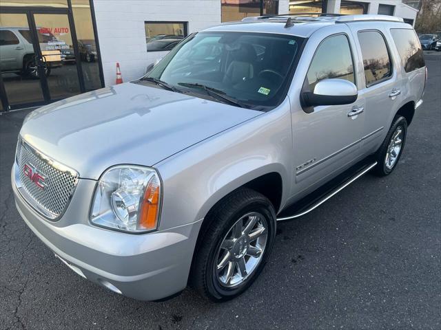 used 2013 GMC Yukon car, priced at $22,750