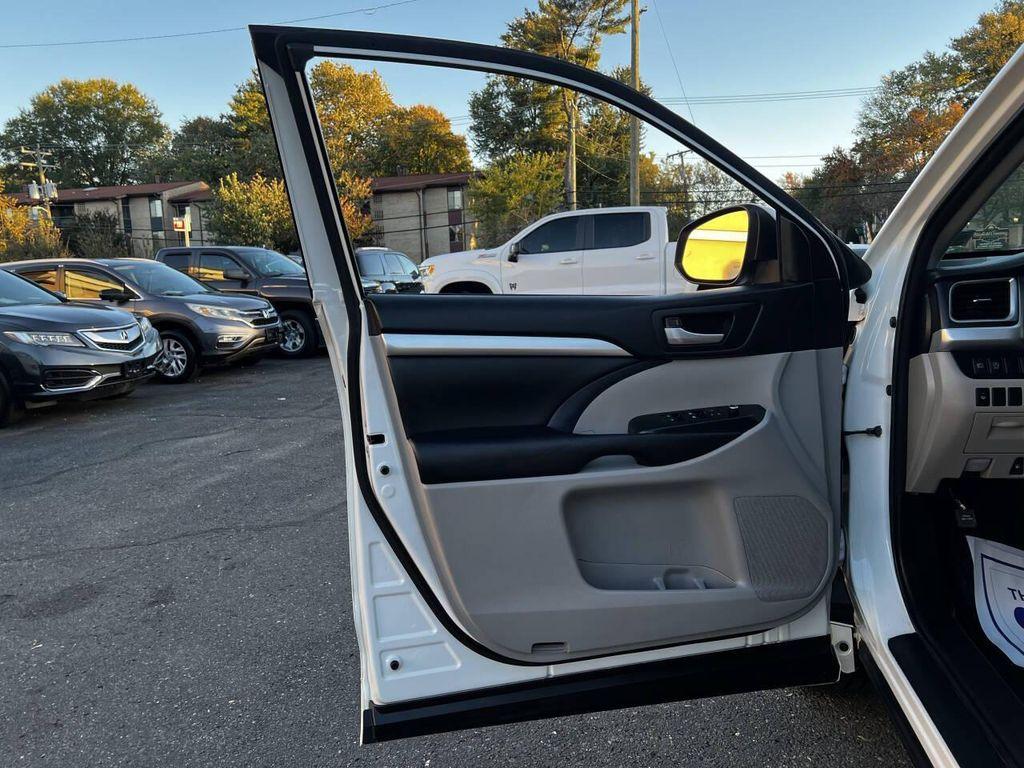 used 2017 Toyota Highlander car, priced at $22,950