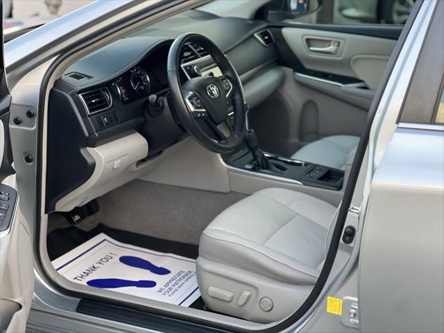 used 2016 Toyota Camry Hybrid car, priced at $16,450