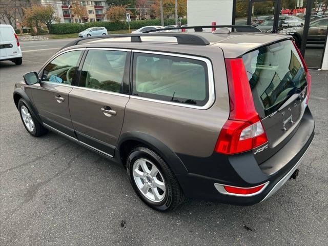 used 2011 Volvo XC70 car, priced at $12,950