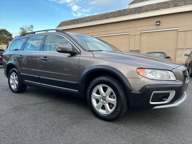 used 2011 Volvo XC70 car, priced at $12,950