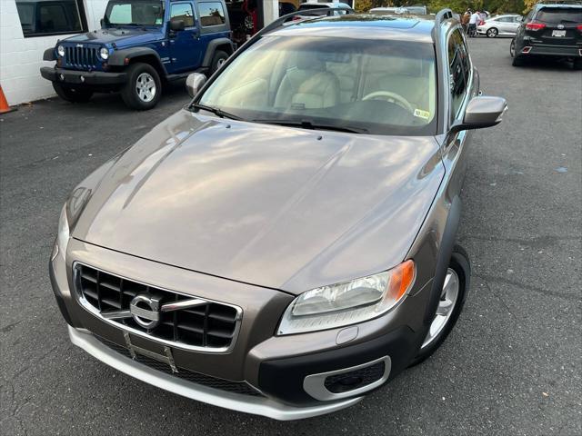 used 2011 Volvo XC70 car, priced at $12,950