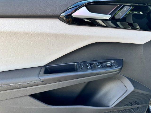 new 2025 Volkswagen Taos car, priced at $24,995