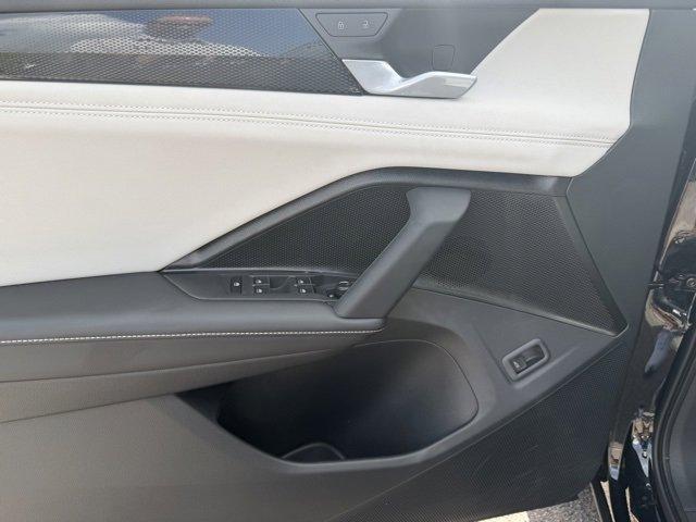 new 2025 Volkswagen Tiguan car, priced at $34,050