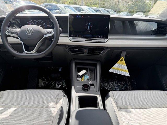 new 2025 Volkswagen Tiguan car, priced at $34,050