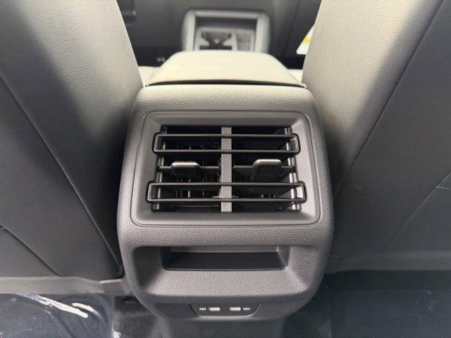 new 2025 Volkswagen Tiguan car, priced at $32,599