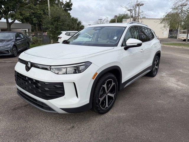 new 2025 Volkswagen Tiguan car, priced at $32,599