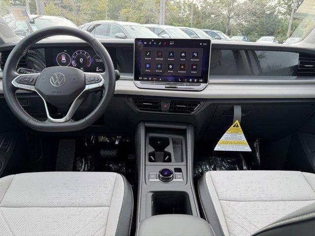 new 2025 Volkswagen Tiguan car, priced at $32,599