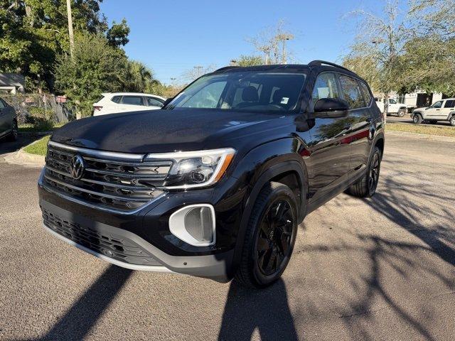 new 2026 Volkswagen Atlas car, priced at $44,309