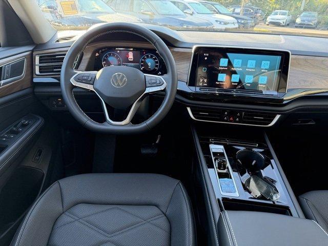 new 2026 Volkswagen Atlas car, priced at $44,309