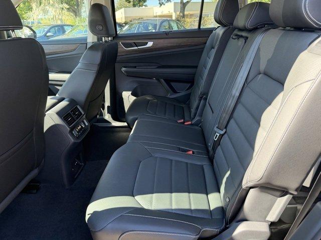 new 2026 Volkswagen Atlas car, priced at $49,303