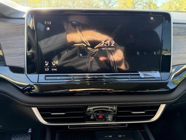 new 2026 Volkswagen Atlas car, priced at $49,303