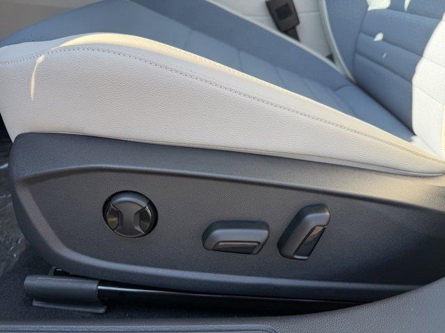 new 2025 Volkswagen Jetta car, priced at $24,472