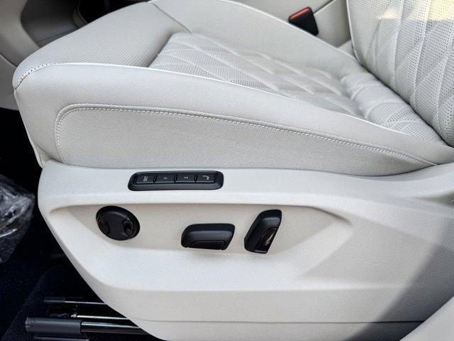 new 2026 Volkswagen Atlas car, priced at $54,624